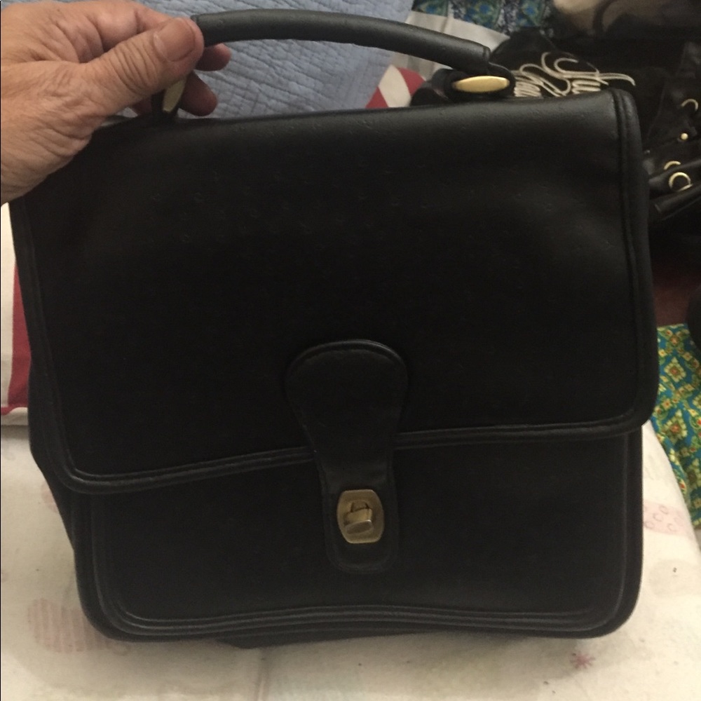 MEN/WOMEN genuine leather blk crossbody👜💼👍🏼